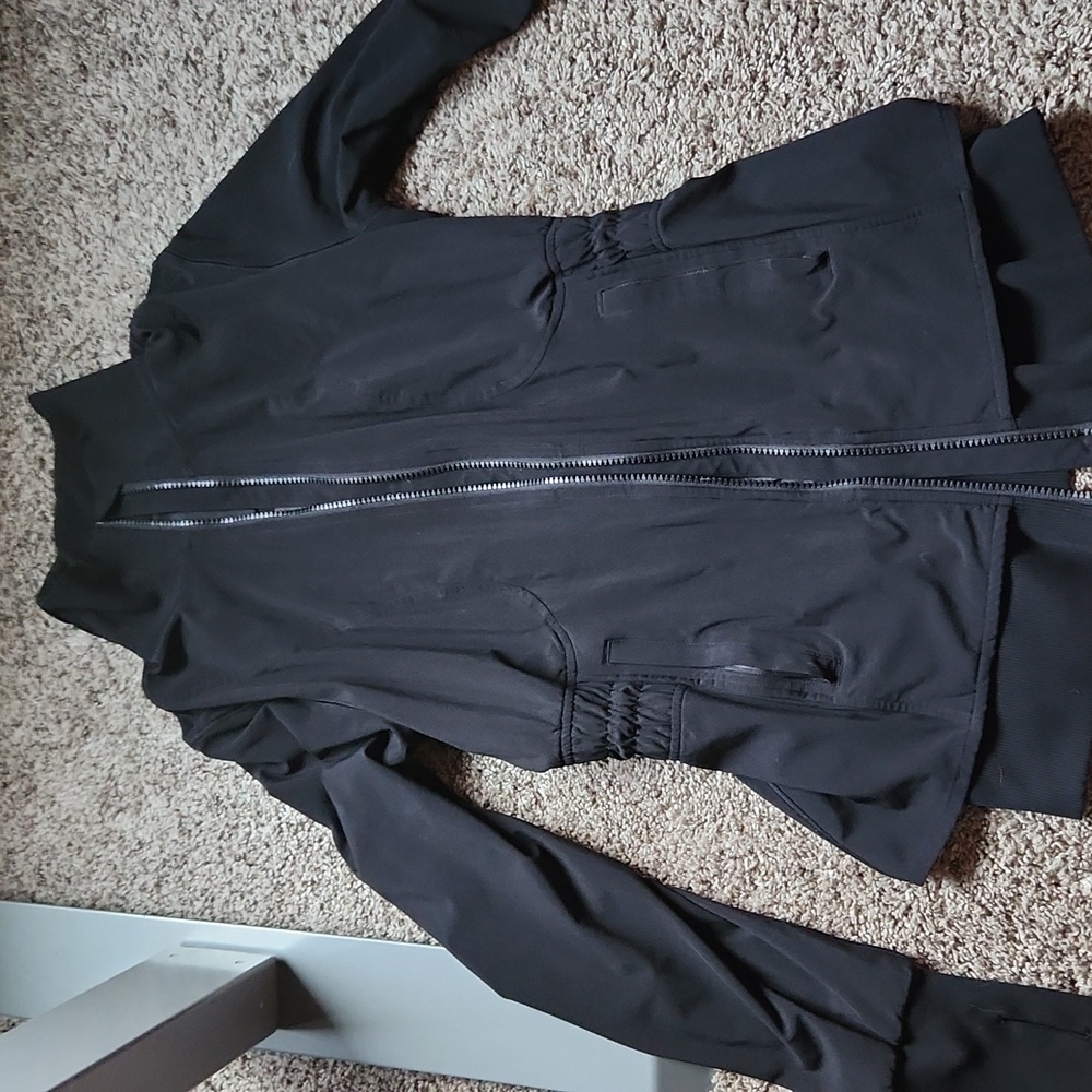 Lululemon black jacket